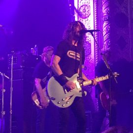 Foo Fighters Secret Show at Metro Chicago lollapalooza 2017 Dave Grohl and pat Smear August 4 at the Metro. Everlong, Aurora, a visit from Perry Farrell and More! 