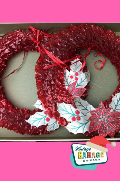 Vintage Kitschmas wreath paper holly and poinsettias original Christmas box